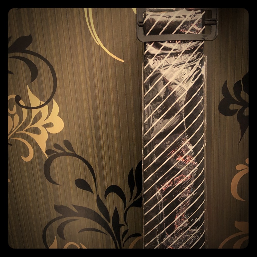 Men’s Black and White Striped Necktie